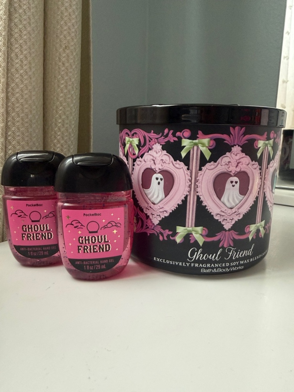 Bath & Body Works Ghoul Friend Pink Hand Gels & Candle Tin